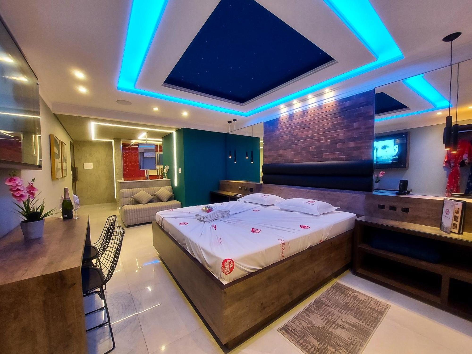 Gloria Plaza Hotel (Adults Only) Сао Паоло Екстериор снимка